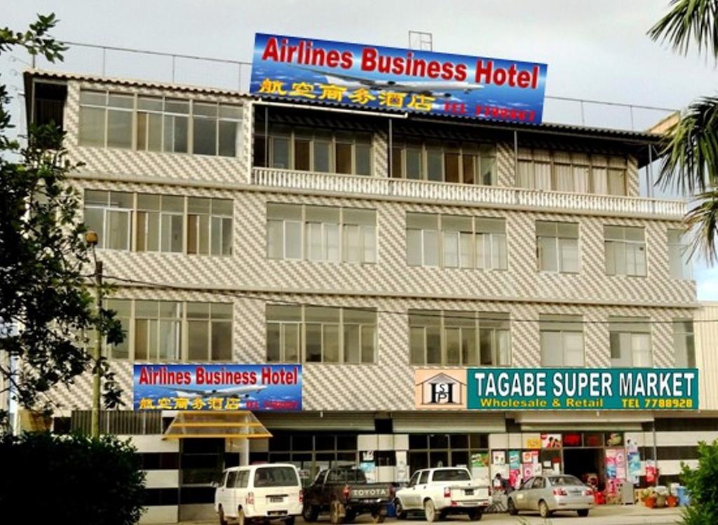 Airlines Business Hotel Порт Вила Екстериор снимка
