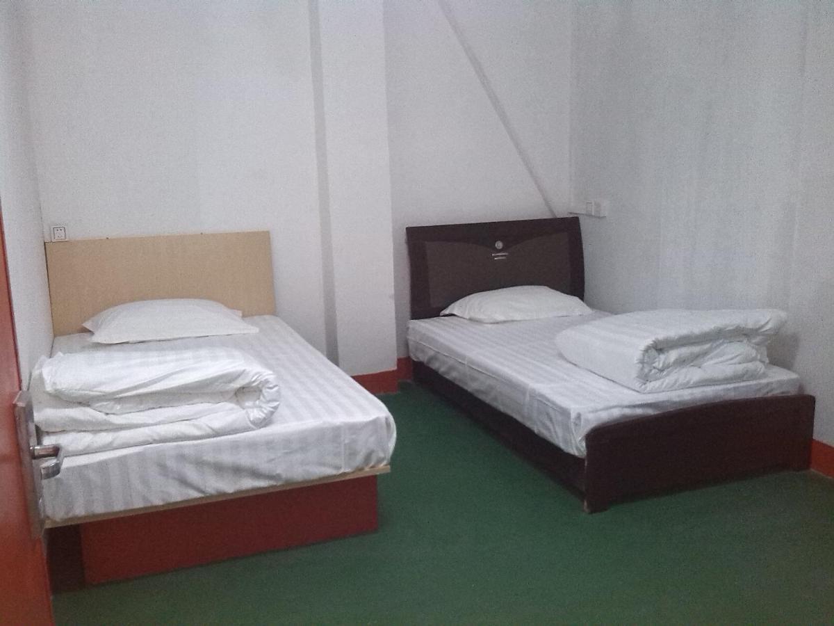Airlines Business Hotel Порт Вила Стая снимка